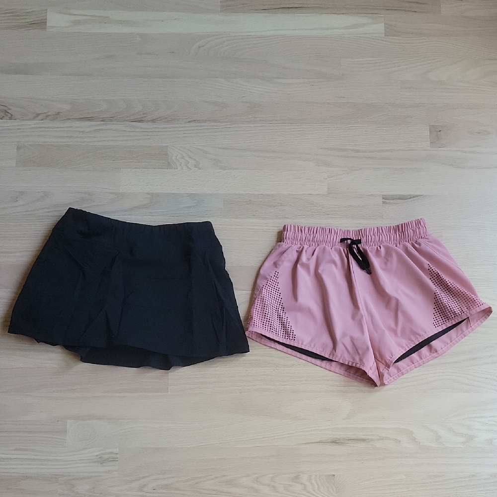 Lululemon Athletica Black and Pink Skorts